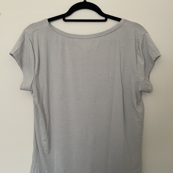 Scoop Neck Workout Athletic Shirt - Diadora - Women’s M BRAND NEW - Picture 2 of 4